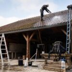 découvrez notre guide complet pour estimer le prix du nettoyage de votre toit. conseils pratiques, facteurs influençant le coût et astuces pour bien préparer vos travaux.